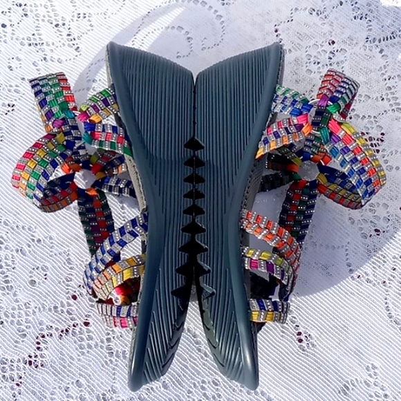 Bernie Mev. Multi Colored Woven Open Toe Strappy Wedge Sandal Size 40 Stretchy - Picture 5 of 14